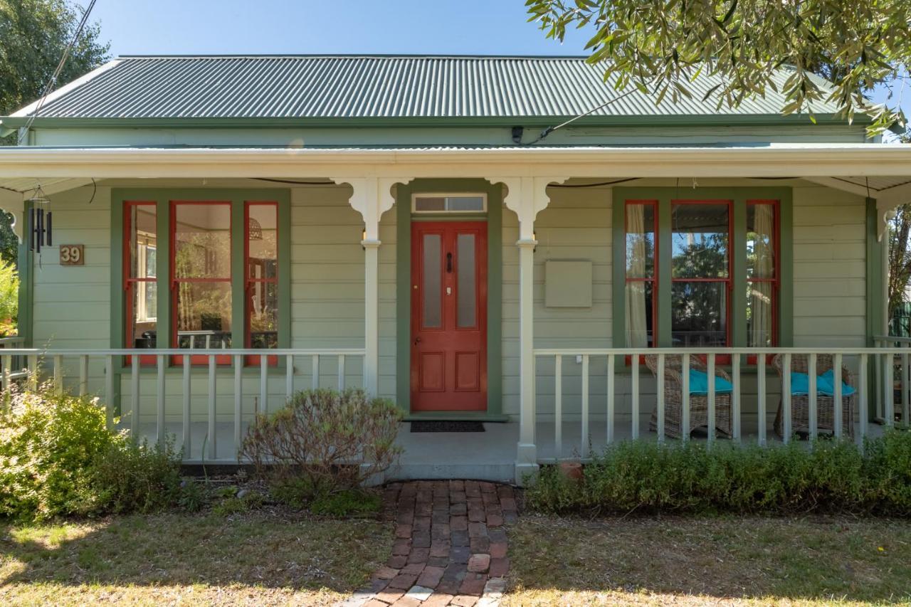 Shy Cottage And Studio Greytown Exterior foto